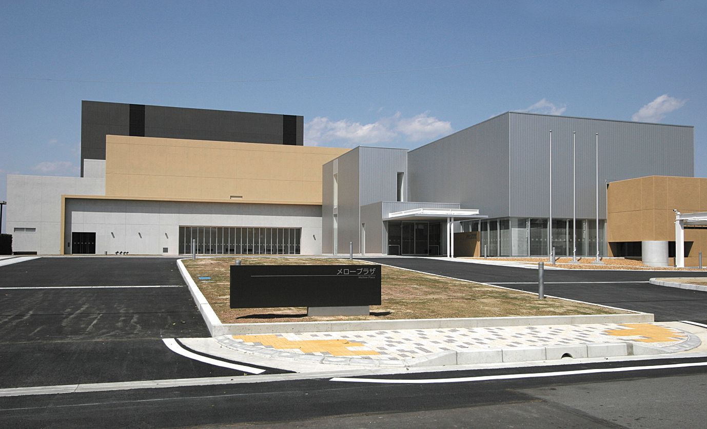 メロープラザ　落成
